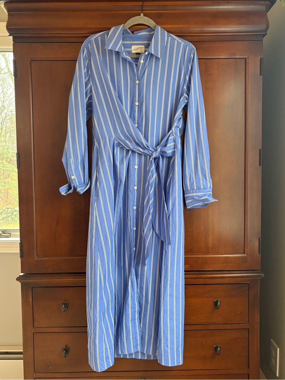 Universal Thread Blue and White Striped Tie-Waist Shirt Dress